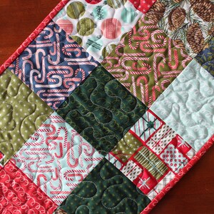 Christmas Table Runner, Candy Cane Table Runner, To Be Jolly, Aqua Christmas Table Runner, Quilted, Ornament Table Runner, Table Topper
