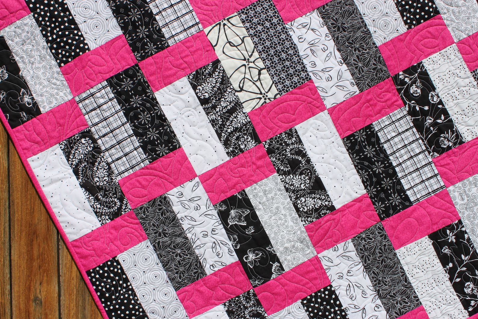 Baby Quilt Pattern, Lap Quilt Pattern, Scrap Quilt Pattern, Digital