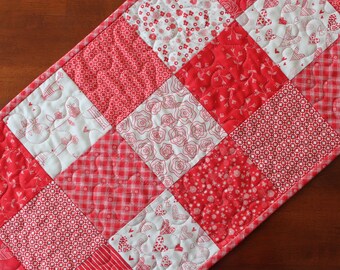 Valentine Table Runner, Quilted Valentine Table Runner, Coral Table Runner, Heart Table Runner, From The Heart, Coral Valentine