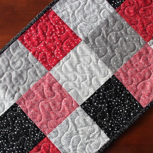 Red Table Runner, Black Table Runner, Gray Table Runner, Quilted Table Runner, Bramble, Handmade Table Runner, Black Red Gray Decor