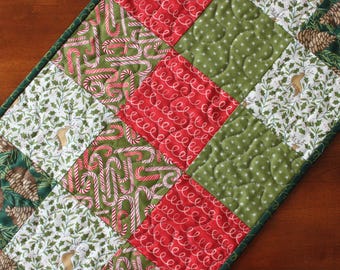 Quilted Christmas Table Runner: Reindeer, Pine Cone, Red Green