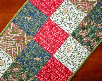 Christmas Table Runner, Quilted Christmas Table Runner, To Be Jolly, Pine Cone Table Runner, Quilted, Reindeer Table Runner, Red Green
