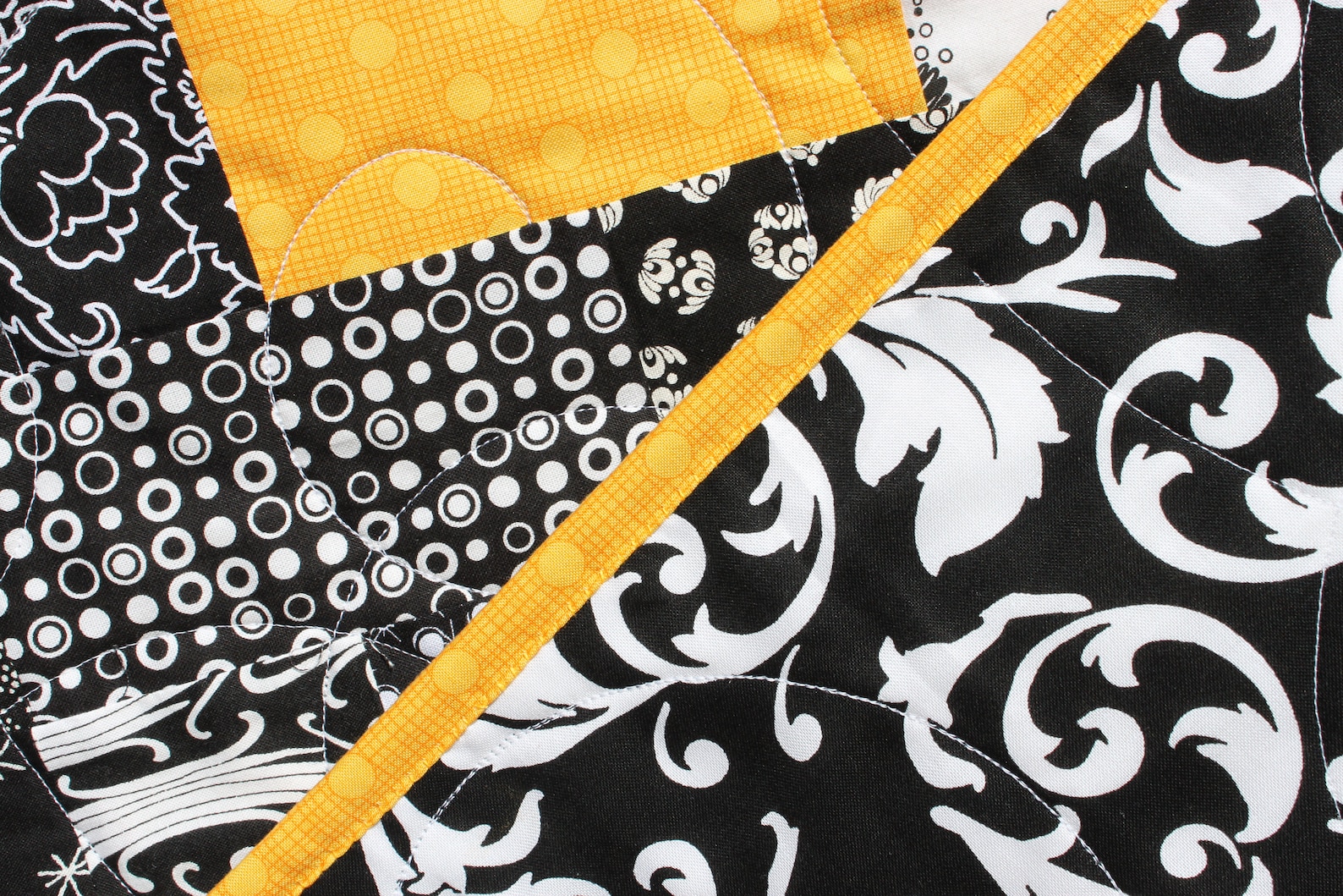 Yellow Baby Quilt Black and White Baby Quilt Gender Neutral Etsy