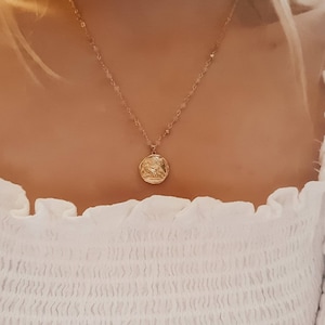Owl Gold Necklace | Owl antique Necklace | Coin Charm Necklace | Dainty Gold Medaillon | Gold Disc Necklace | Dainty ATHENA Necklace