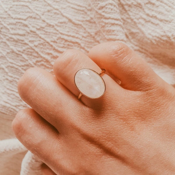 Genuine Moonstone Ring |Rainbow Moonstone Ring |Gold Moonstone Ring | Gold Plated Ring | Natural Moonstone Ring | ELISABETH Ring