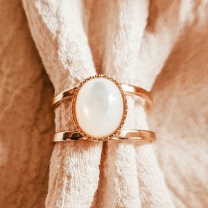 Doppio anello di madreperla | Anello madreperla oro | Anello Placcato Oro 14K | Anello in madreperla naturale | Anello d&#39;oro romantico | Anello in madreperla bianca | Anello TETI