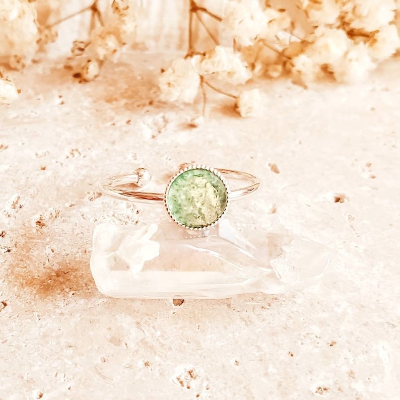 Nouvelle Bague En Argent Sterling 925 Avec Aventurine Verte Naturelle Ovale Et Blanc Cz
