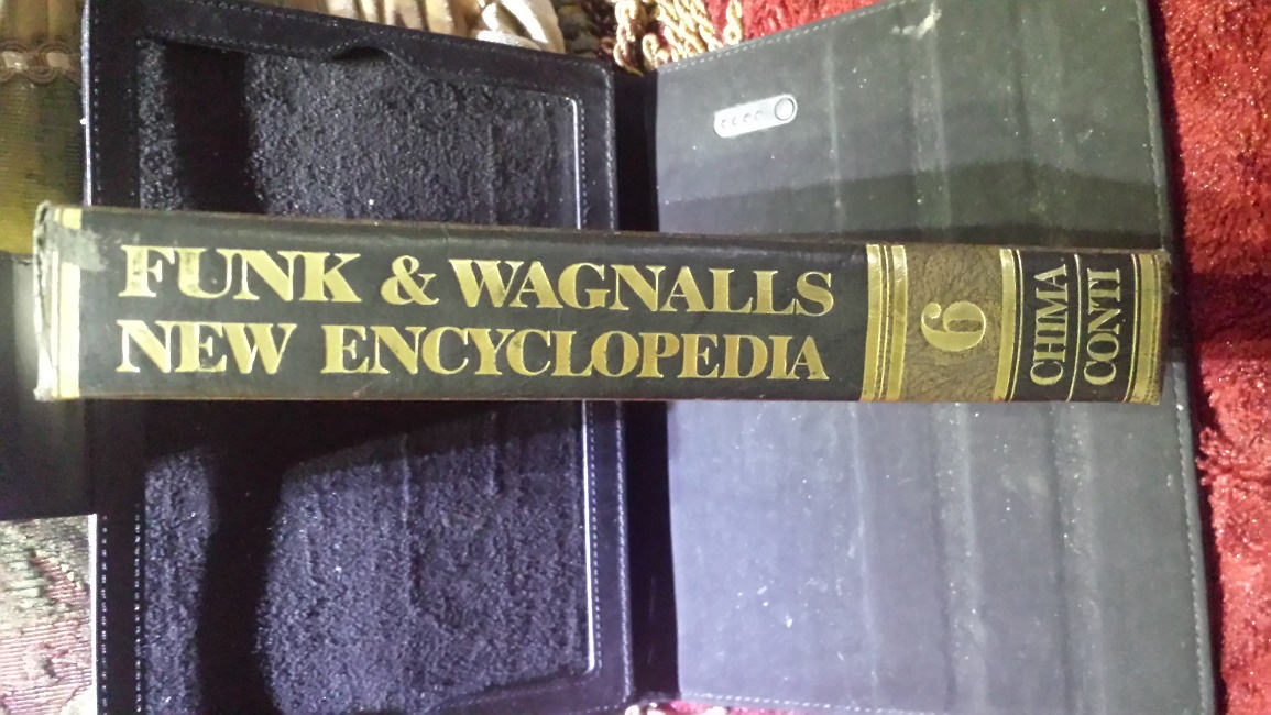 Funk & Wagnalls New Encyclopedia Volume 6