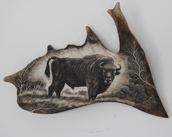 Real Antler Carving shows Bison