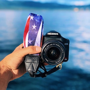 Camera Strap - American Flag design strap for DSLR or SLR camera, DSLR Camera Strap, Camera accessories. Canon / Nikon camera strap.