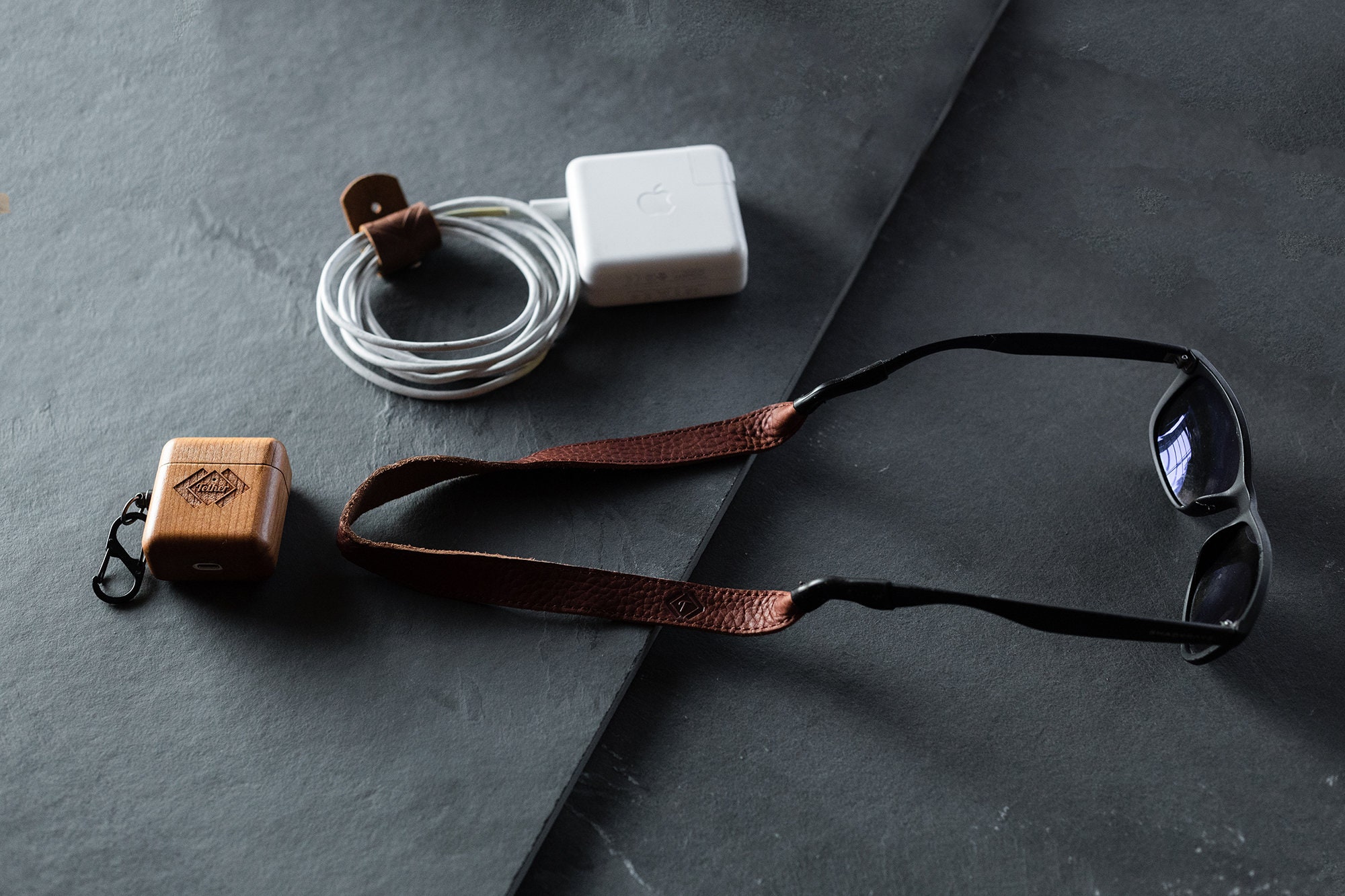 Set of 2 Genuine Leather Cable Wraps / Cord Holders / Cable Etsy UK