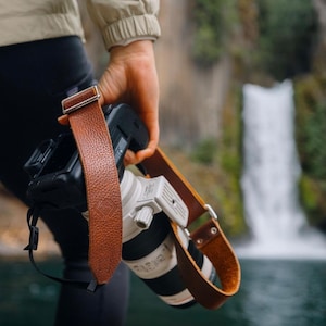 Brown Leather Camera Strap - Personalized Extra adjustable Camera Strap for DSLR/SLR camera. Compatible with Nikon, Canon, Fuji Film, Sony