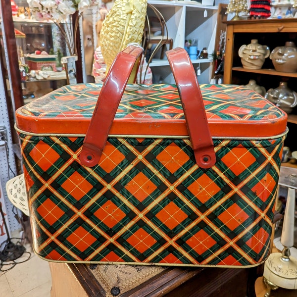 Vintage Plaid Tin Picnic Basket, Farmhouse/Cottage/Cabin Decor