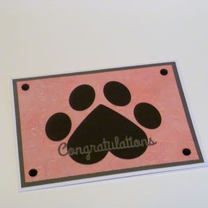 Carte de vœux d’adoption d’un nouvel animal de compagnie faite à la main, nouvelle carte d’animal de compagnie, carte d’adoption de chien, carte d’adoption de chat, carte d’adoption d’impression de patte rose