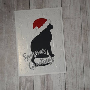 Carte de Noël Black Cat faite à la main, Cadeau de Noël Cat, Cadeau pour l’amoureux des chats, Carte de Noël pour animaux de compagnie, Carte de chat Santa Hat