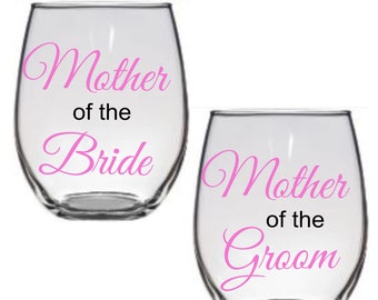 Mother of the Bride/Groom Glass Set (2), Mother of the Bride Wine Glass, Mother of the Groom Wine Glass, Wedding Glass Set, wedding glass