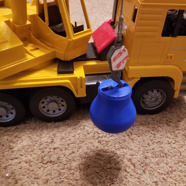 Smooth Wrecking Ball for Toy Crane