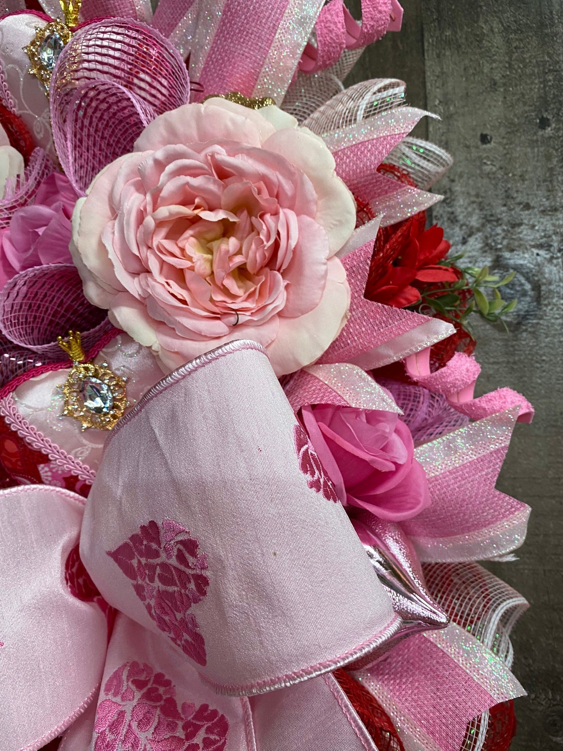 Valentine Queens of Hearts Wreath Elegant Valentines Swag for Etsy