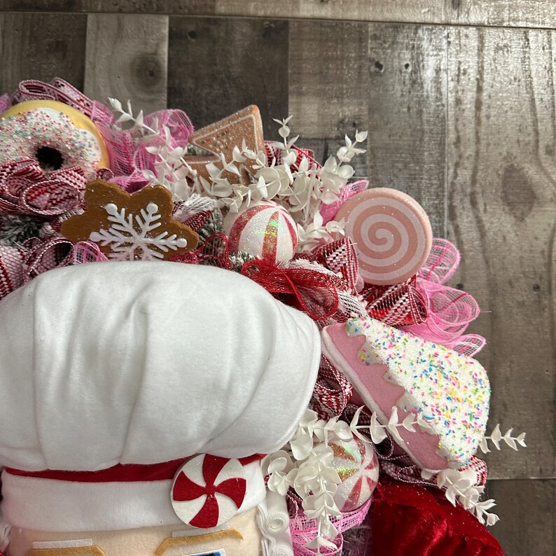 Candyland Christmas Wreath, Chef Baker Wreath, Sweet Treats Holiday Decor, Colorful Christmas 