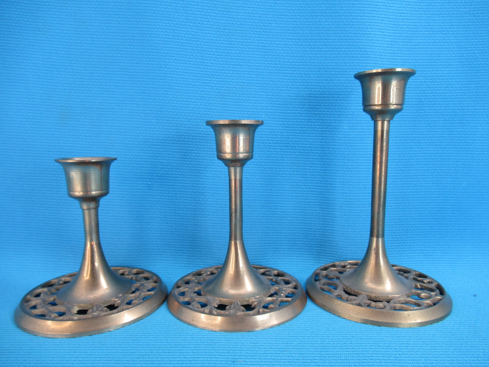 Vintage Brass Candle Holders Matching Set 3 Candle Holders Etsy