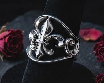 Sterling Silver Fleur de Lis Ring, Handmade Statement Jewelry