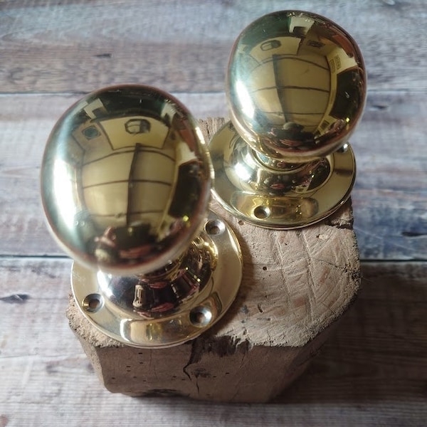 Polished Brass Oval Door Knobs, Gibbons Wolverhampton Brass Door Knobs, Set 3 Odd Backplates