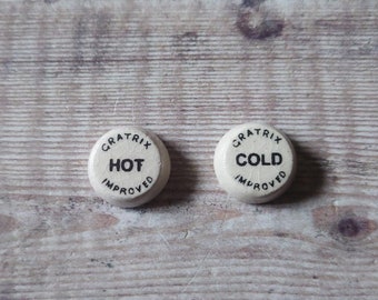 Pair Of 21 mm Ceramic Tap Inserts, Vintage Ceramic Tap Indices, Cold And Hot Gratix Manchester