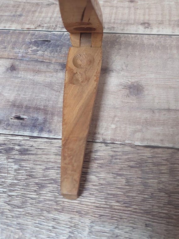 ヴィンテージの木製彫刻くるみ割り器、木製くるみ割り器 - Etsy 日本