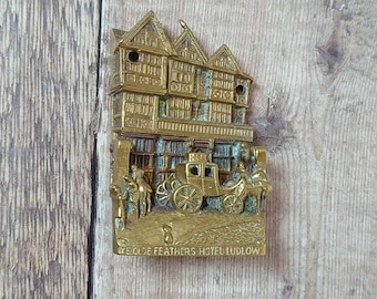 Ye Olde Feathers Hotel, Ludlow: Small Brass Door Knocker