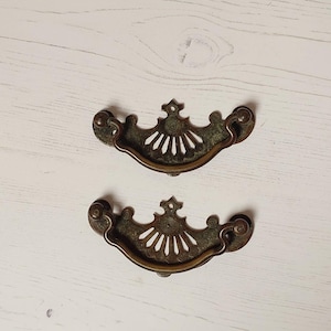 1 Pair Antique Brass Cabinet Handles, Brass Dresser Handles, Vintage Brass Cabinet Pulls,