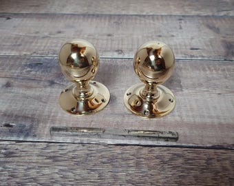 Pair of Polished Brass Door Knobs: Antique Doorknobs