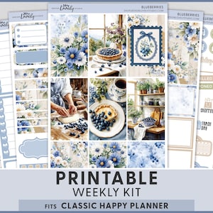 Puede incluir: Un conjunto de pegatinas imprimibles para planificador semanal con temática de arándanos. Las pegatinas presentan diseños florales, ilustraciones de arándanos y texto. La paleta de colores incluye tonos de azul, blanco y beige. El texto en las pegatinas dice "Blueberries", "Printable Weekly Kit" y "Fits Classic Happy Planner".