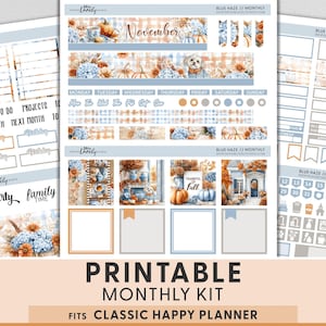 Könnte beinhalten: Druckbares monatliches Kit für einen Classic Happy Planner. Das Design zeigt ein November-Thema mit Kürbissen, blauen Hortensien und einem Hund. Enthält Aufkleber, Etiketten und dekorative Elemente in Blau-, Orange- und Weißtönen.