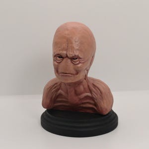 Alien creature handmade resin bust sculpture - Fire in the sky UFO inspired
