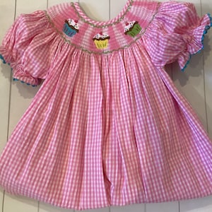 Cupcake Smocked Dress BIRTHDAY DRESS Celebration Dress Sweet Cupcake Dress Toddler Smock dress Girls Smocked Birthday Dress Pink Smocked