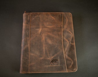 Nomad Leather Portfolio