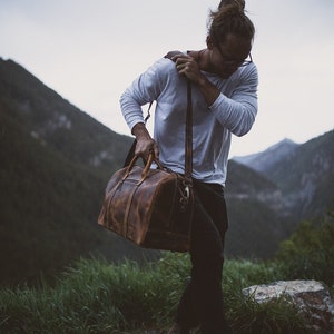 Weekender Duffel 30L image 3