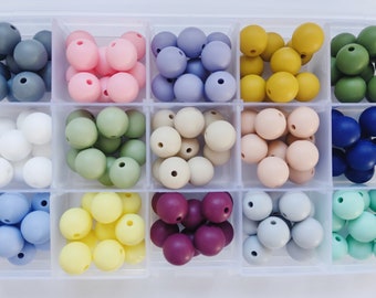 12MM silicone balls 15 colors x 150 pcs -12MM silicone Bead - 150 boules en silicone - 150 Stück Silikonperlen 12mm - Silicone beads