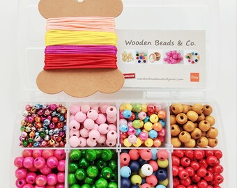 KIT assorted wooden and acrylic balls - Wooden and plastic beads KIT -Holz- und Plastikkugeln Kit- Kit of Perles en Bois et plastique