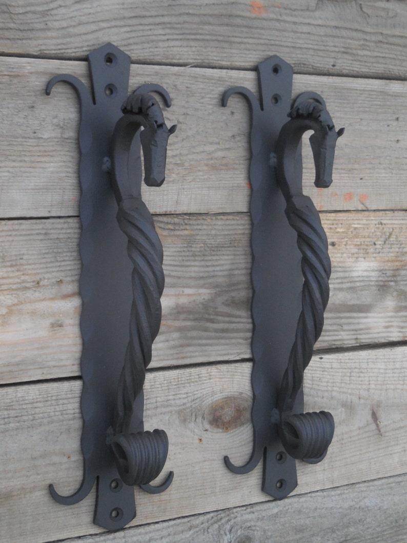 Horse/'s head Blacksmith made Entrance door pull handle Steel gate /& Shed handles medium Set of 2 hand forged door pulls Wrought iron