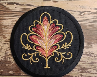Gilded Oakleaf Patch: Metallic Embroidery Applique, Fall Decor (5"H x 5"W)