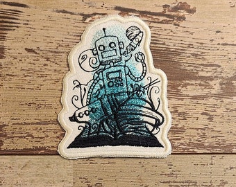 Literary Robot Embroidered Patch: Sci-Fi Book Applique