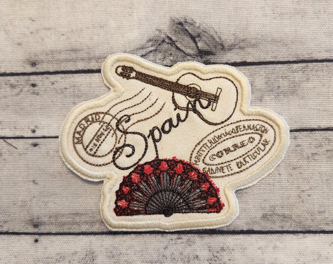 Passport Spain Embroidered Patch: Spanish Travel Souvenir