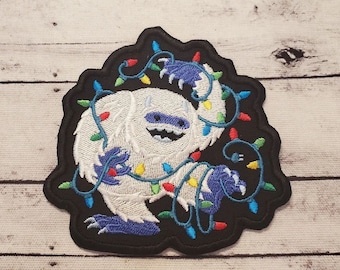 Tangled Up Yeti Christmas Lights Patch - Embroidered Iron On Applique