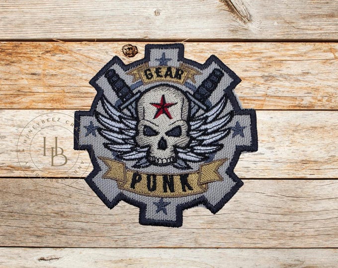 Gear Punk Skull Embroidery Patch - Iron On / Sew On - Made In USA