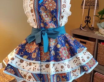 Blue Medallion  Retro Diner Apron, Handmade, Made In USA, Housewarming, Gift, Kitchen Decor, Baking, Hostess, Chef
