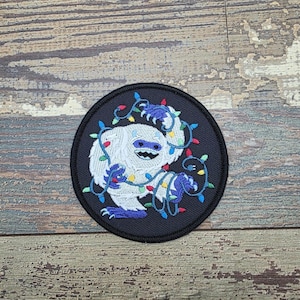 Tangled Up Yeti Christmas Lights Patch - Embroidered Iron On Applique