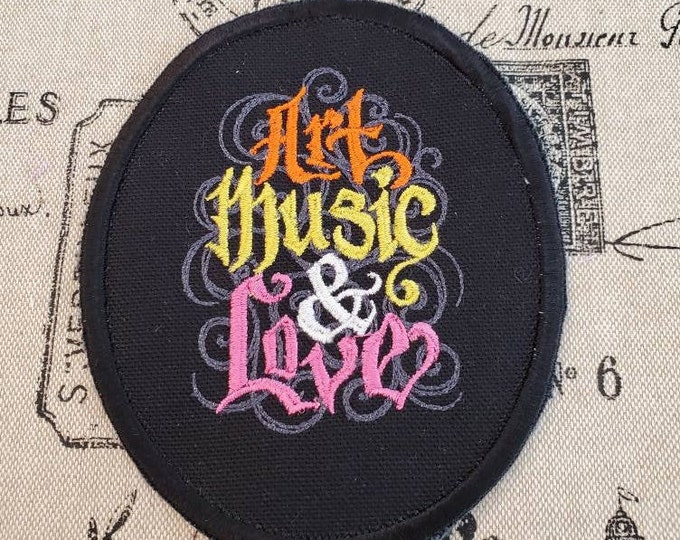 Art Music Love Embroidered Patch: Handmade Iron-On Applique
