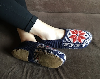 Navy Tan Orange Flower Women's Houseshoes, Knitted Slipper Socks WITH Suede Soles. US Shipping