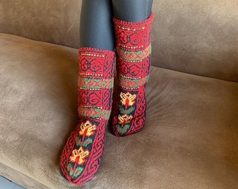 Women's EU 36-43, Red and Black Mukluk Style Slippers Long WITHOUT Suede Soles. Shipped from Azerbaijan. House Socks